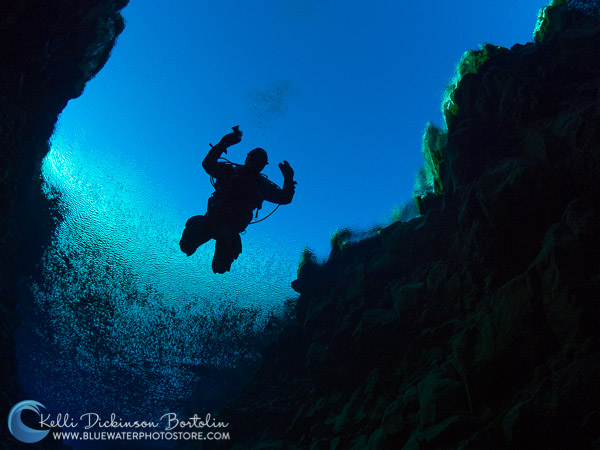 Diving Silfra with the Olympus OM-D E-M1 Mark II